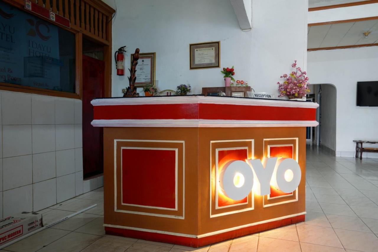 Oyo 2876 Hotel Idayu Palembang Luaran gambar