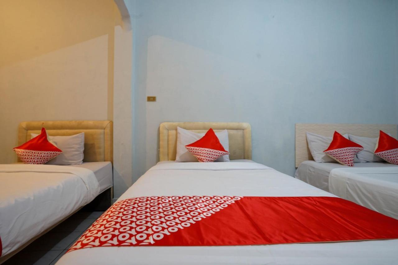 Oyo 2876 Hotel Idayu Palembang Luaran gambar